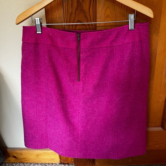 Talbots Raspberry Wool Skirt 12 - Picture 2 of 4